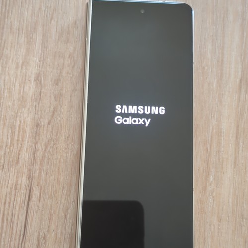 Samsung galaxy foldable - samsung,