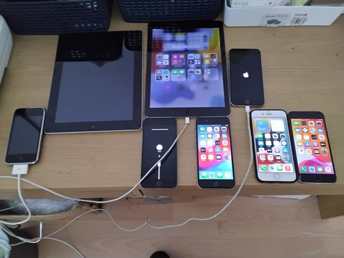 Apple iphone ipad joblot - apple,