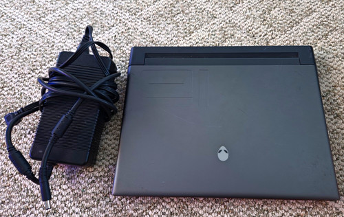 Alienware m16 13900hx - m16, i9-13900hx